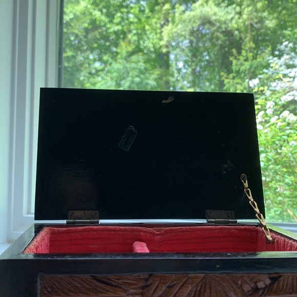 Vintage Hand-carved Wood Jewelry Box - Picture 5 of 13